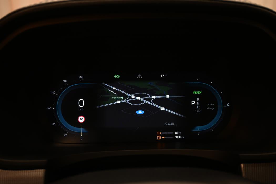 VOLVO V90 2022