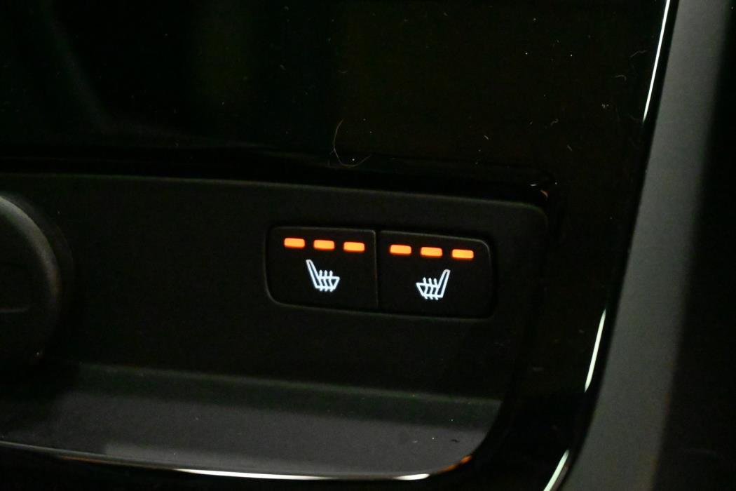 VOLVO V90 2022