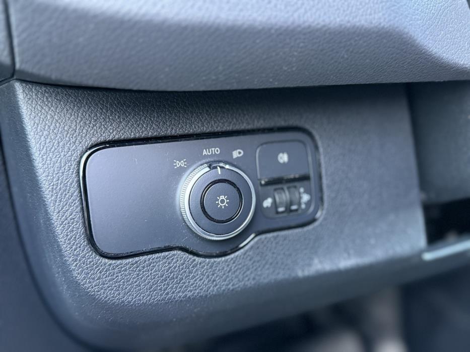 MERCEDES-BENZ Sprinter 2023