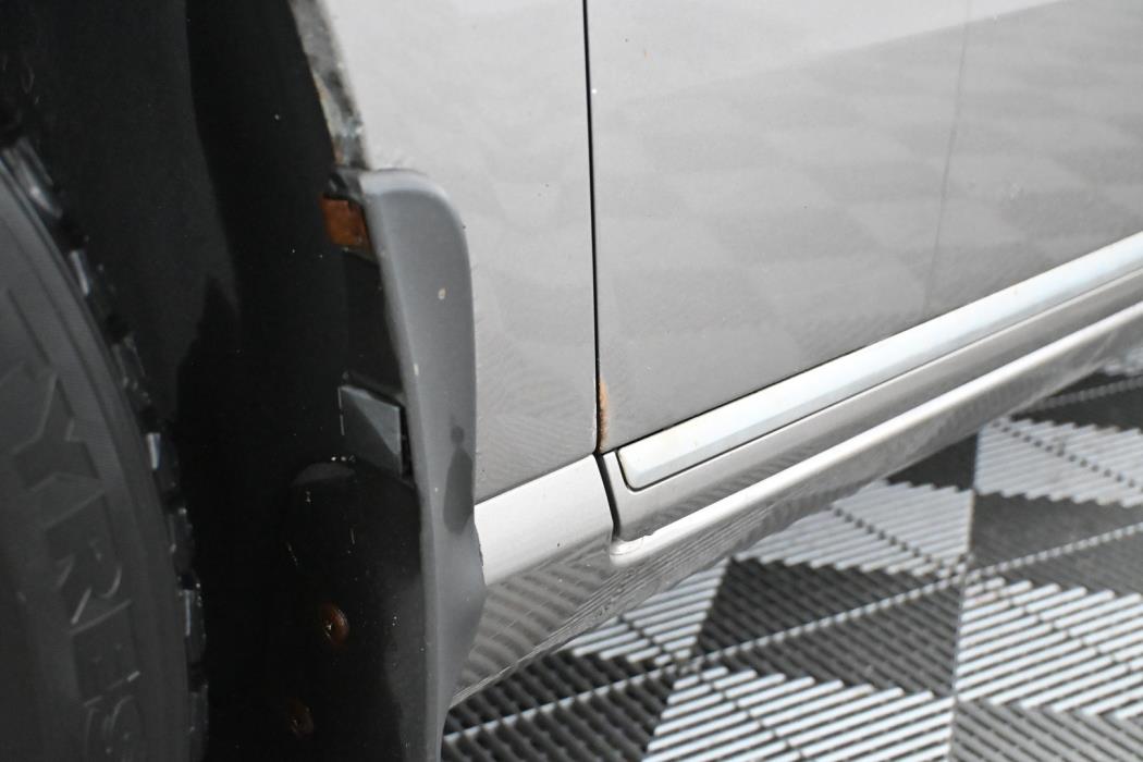 VOLKSWAGEN Passat 2011