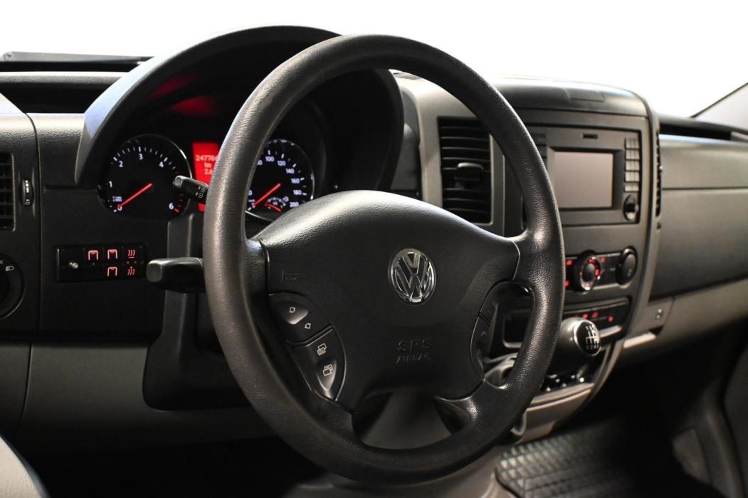 VOLKSWAGEN Crafter 2015