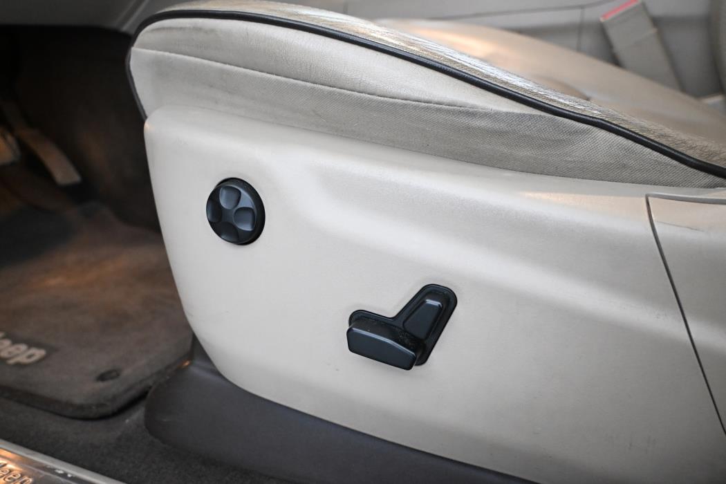 JEEP Grand Cherokee 2012