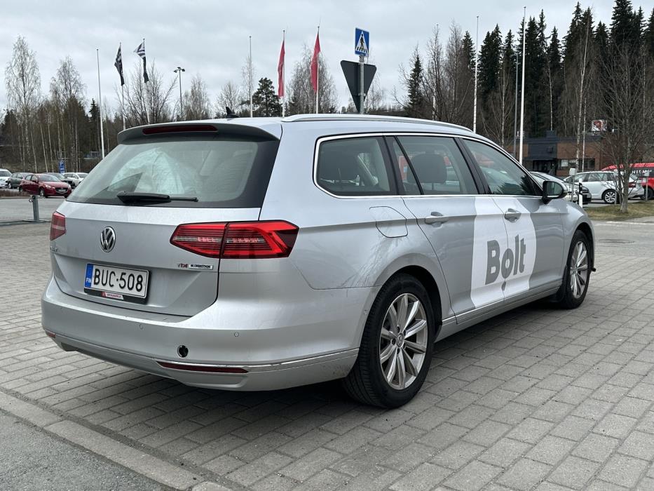 VOLKSWAGEN Passat 2018