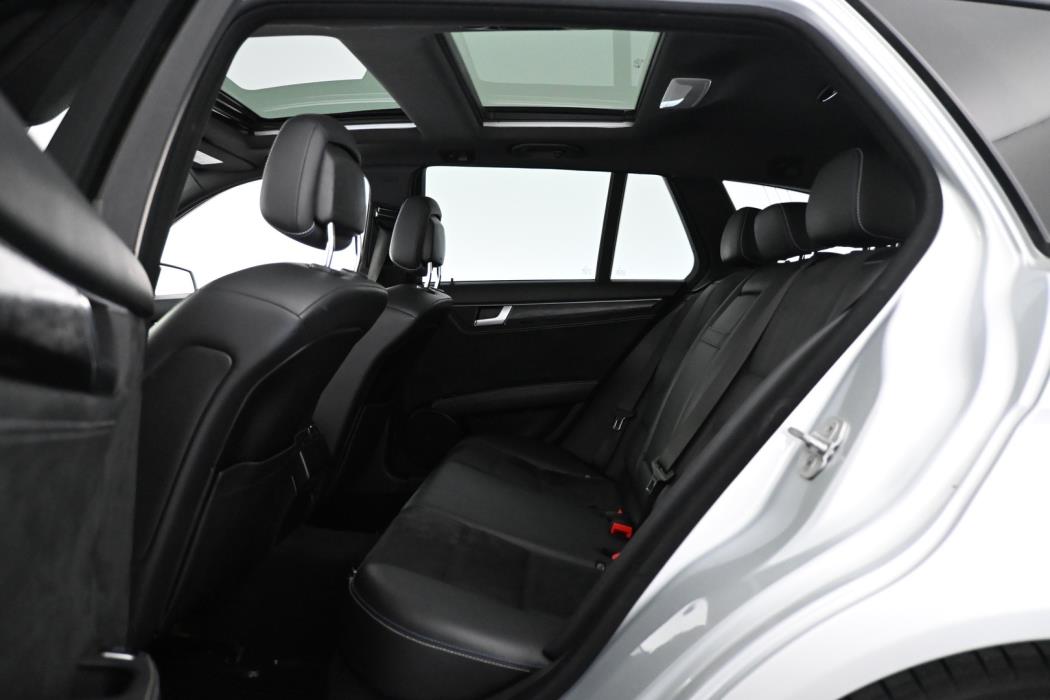 MERCEDES-BENZ C 2014