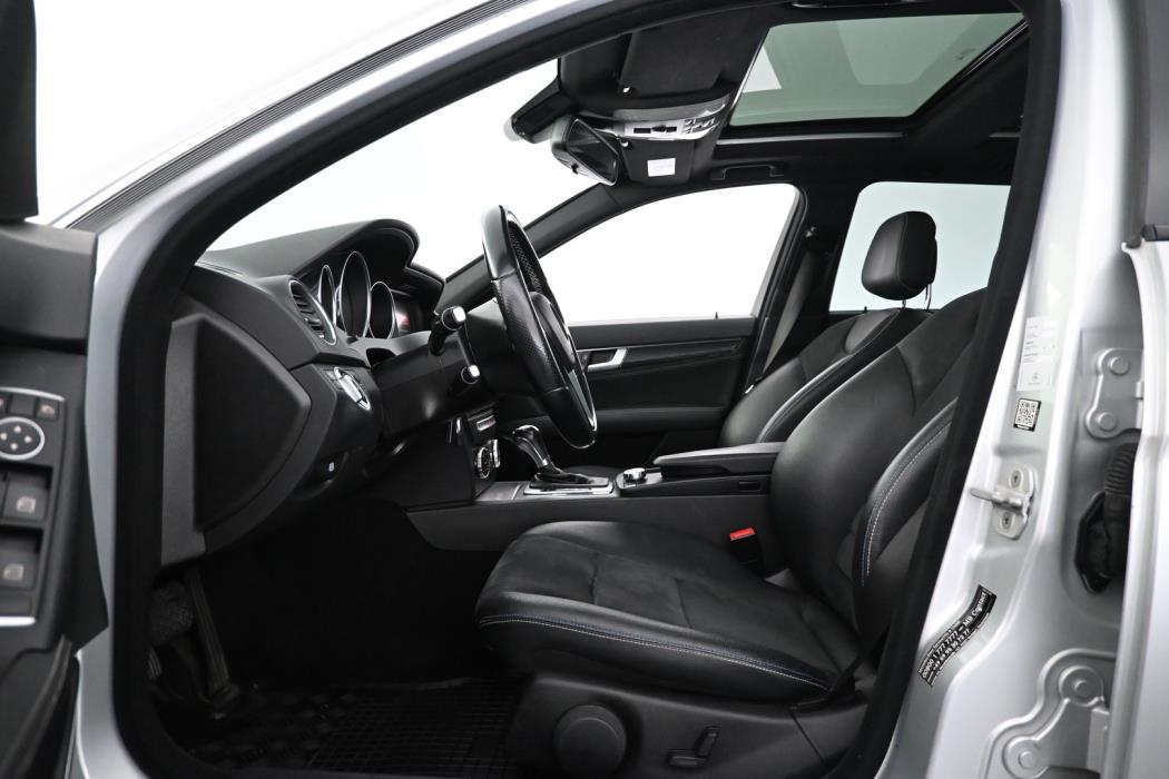 MERCEDES-BENZ C 2014