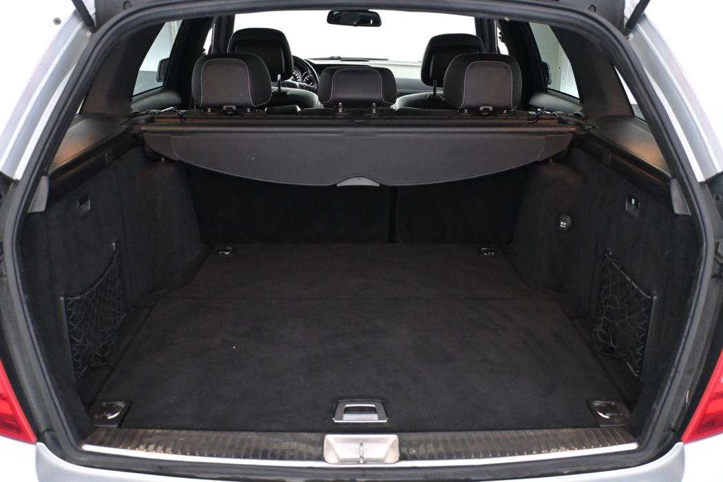 MERCEDES-BENZ C 2014