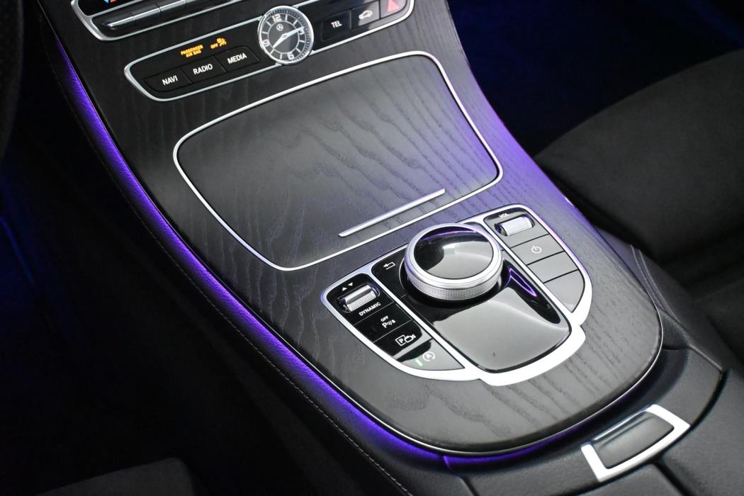 MERCEDES-BENZ E 2018