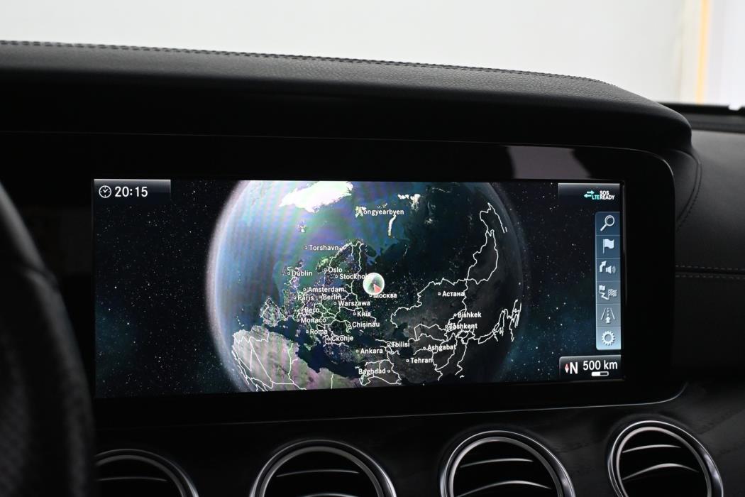 MERCEDES-BENZ E 2018