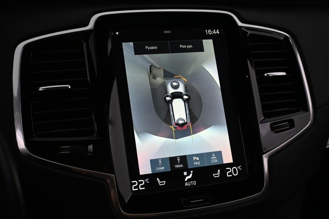 VOLVO XC90 2016