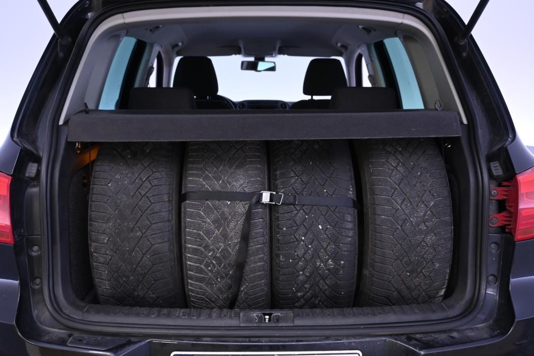 VOLKSWAGEN Tiguan 2013