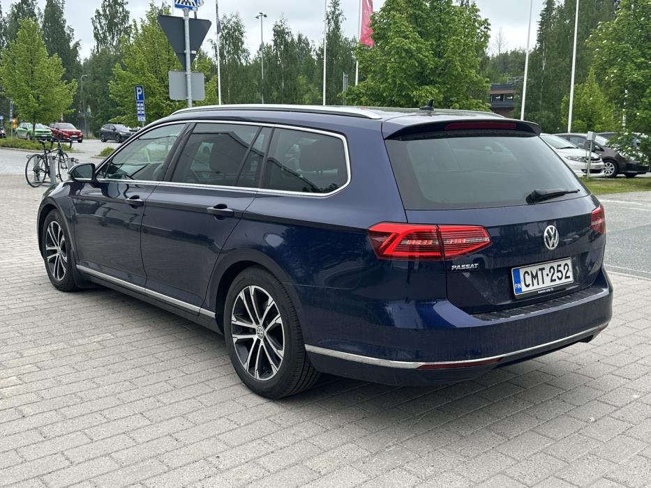 VOLKSWAGEN Passat 2019