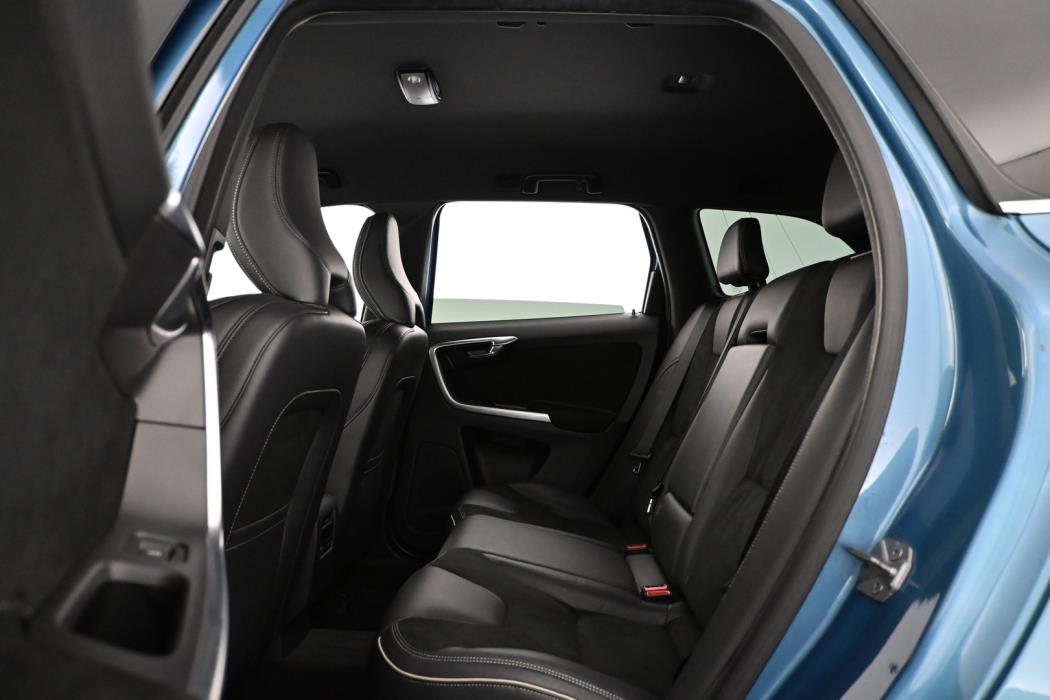 VOLVO XC60 2016