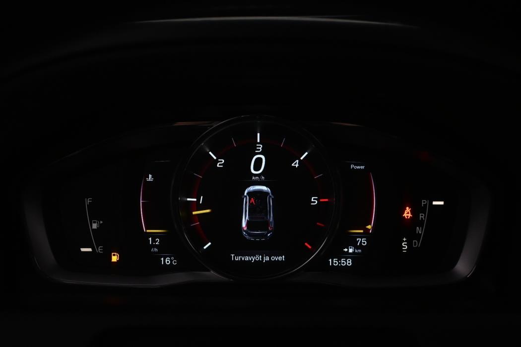 VOLVO XC60 2016