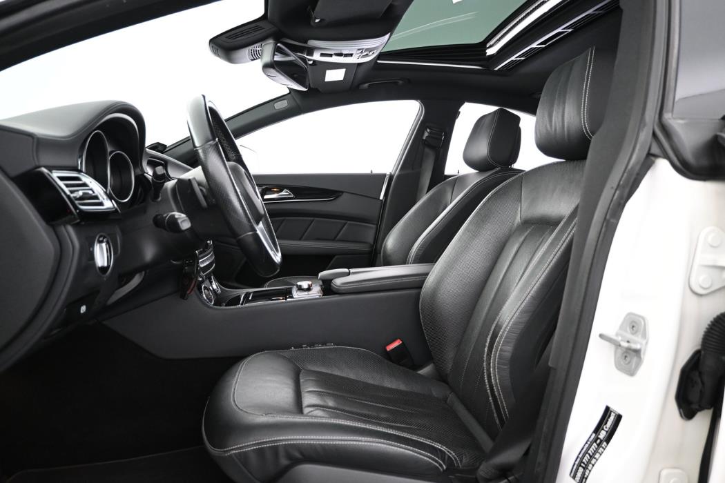 MERCEDES-BENZ CLS 2012