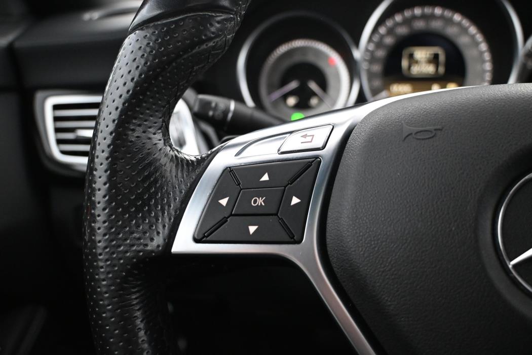 MERCEDES-BENZ CLS 2012