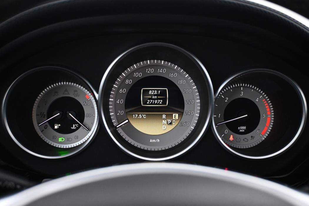 MERCEDES-BENZ CLS 2012