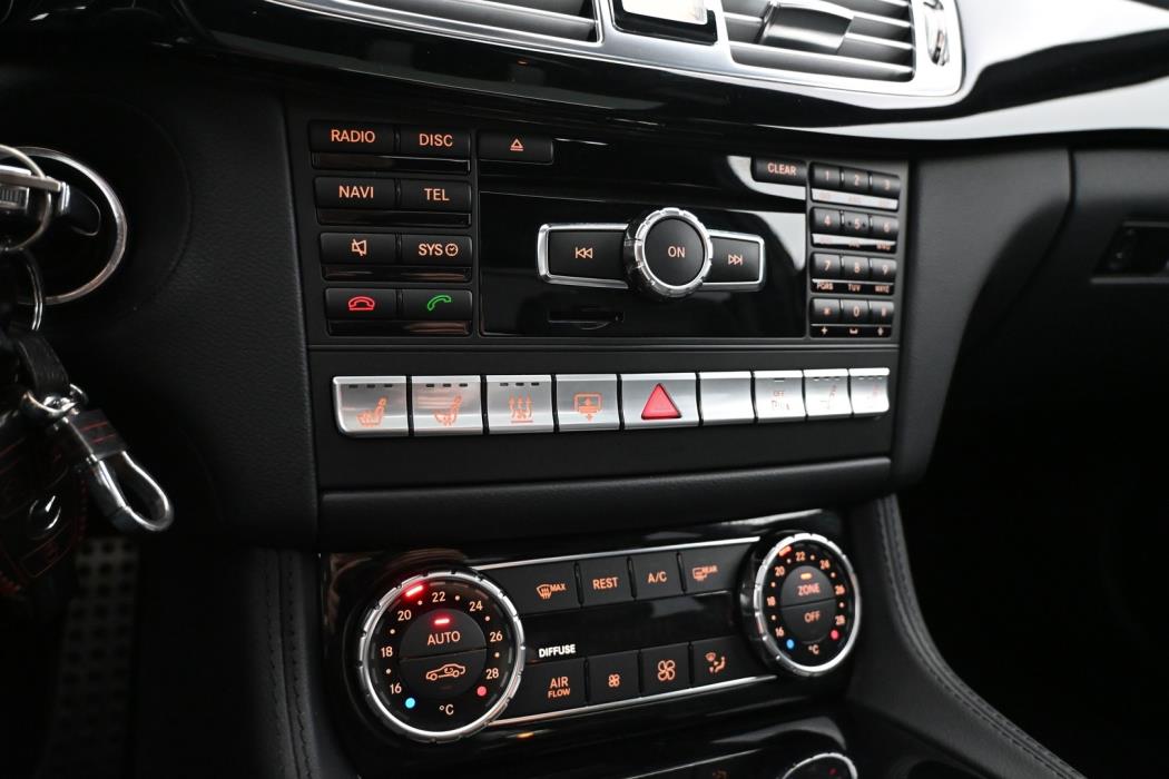 MERCEDES-BENZ CLS 2012