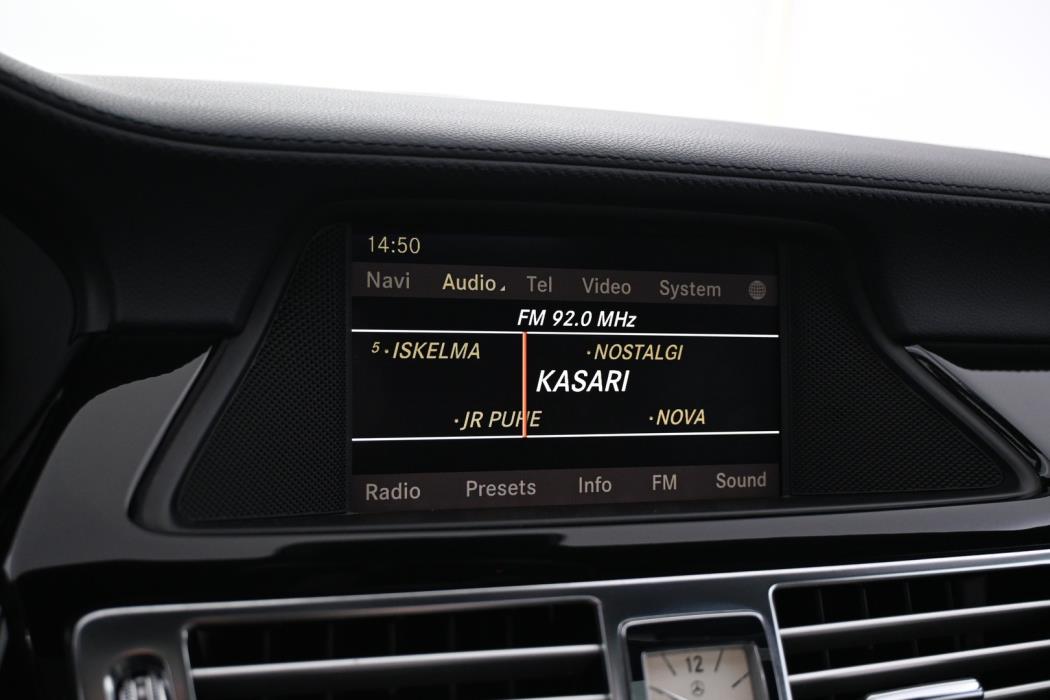 MERCEDES-BENZ CLS 2012