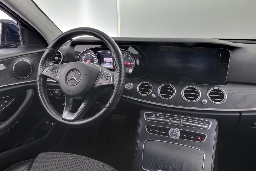 MERCEDES-BENZ E 2018