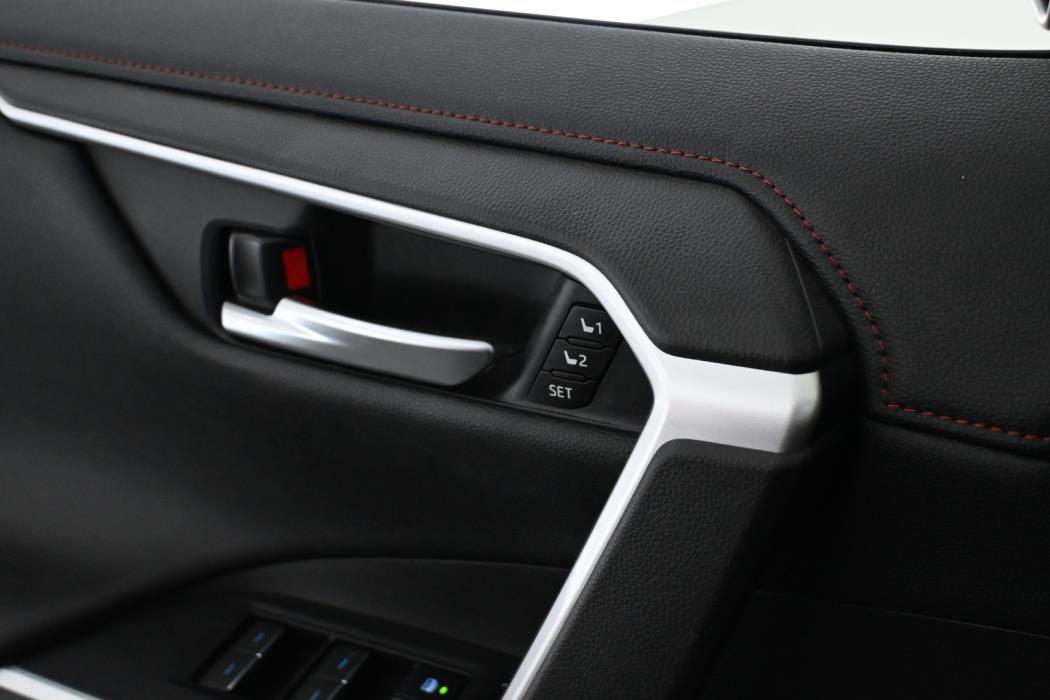 TOYOTA RAV4 Plug-in 2021