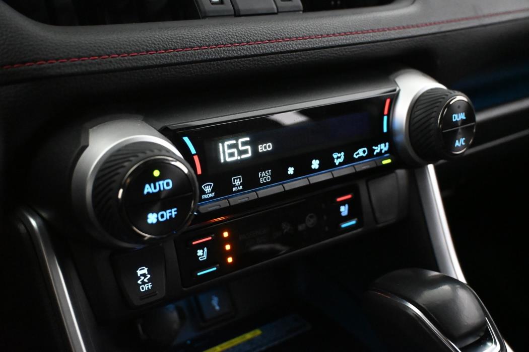 TOYOTA RAV4 Plug-in 2021