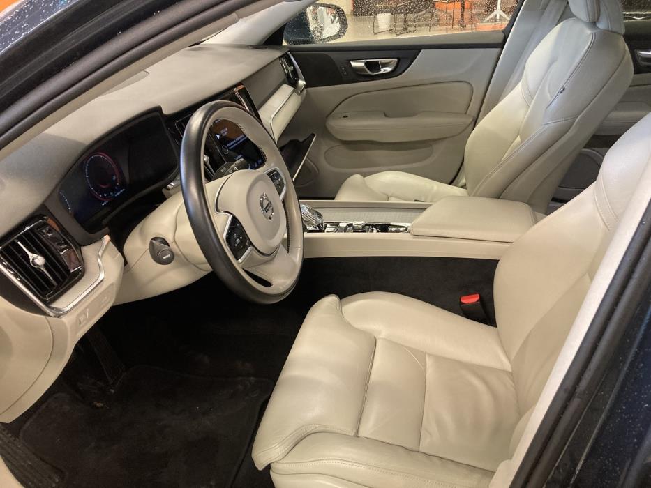 VOLVO S60 2021