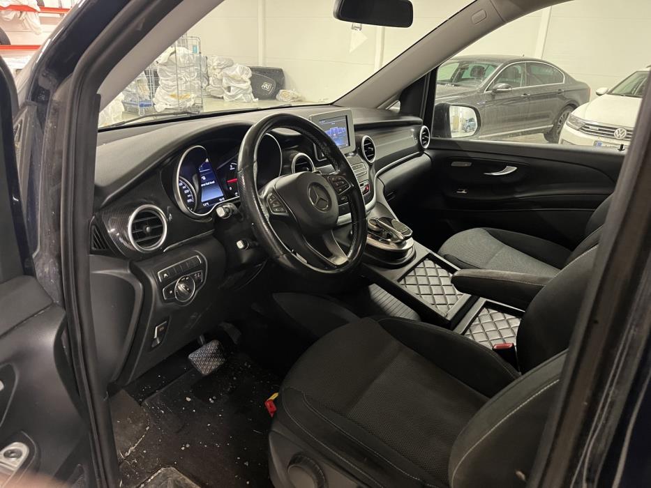 MERCEDES-BENZ V 2017