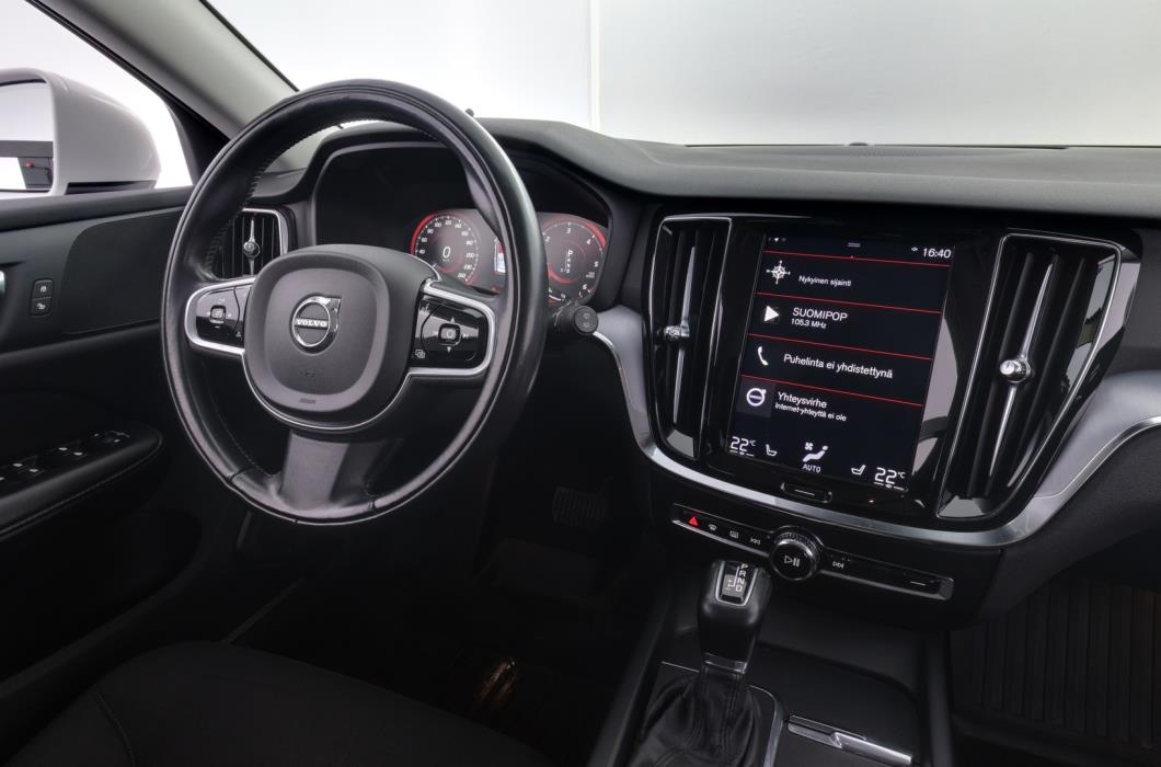 VOLVO V60 2020