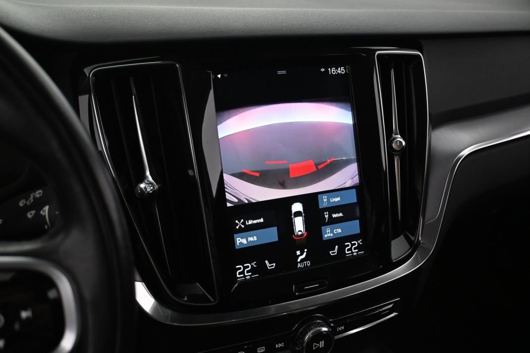 VOLVO V60 2020