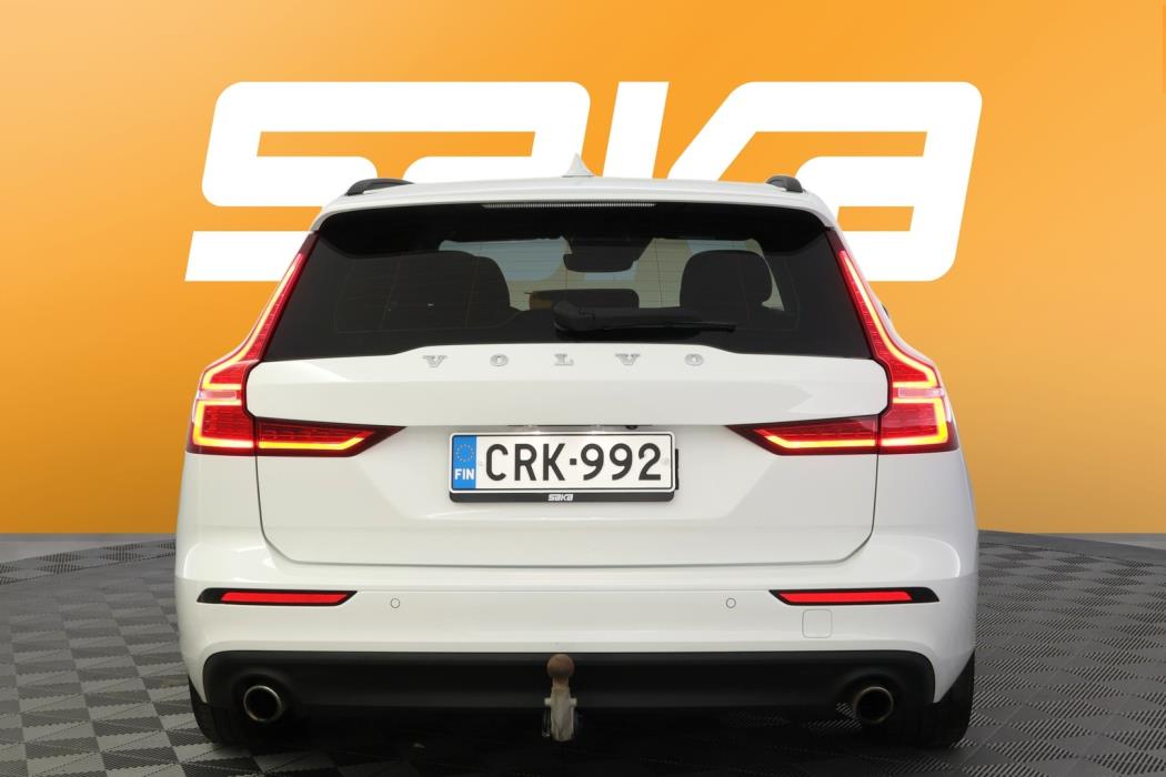 VOLVO V60 2020