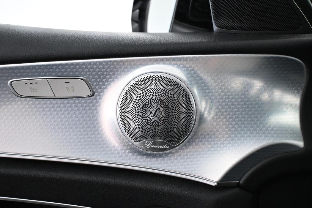 MERCEDES-BENZ E 2020