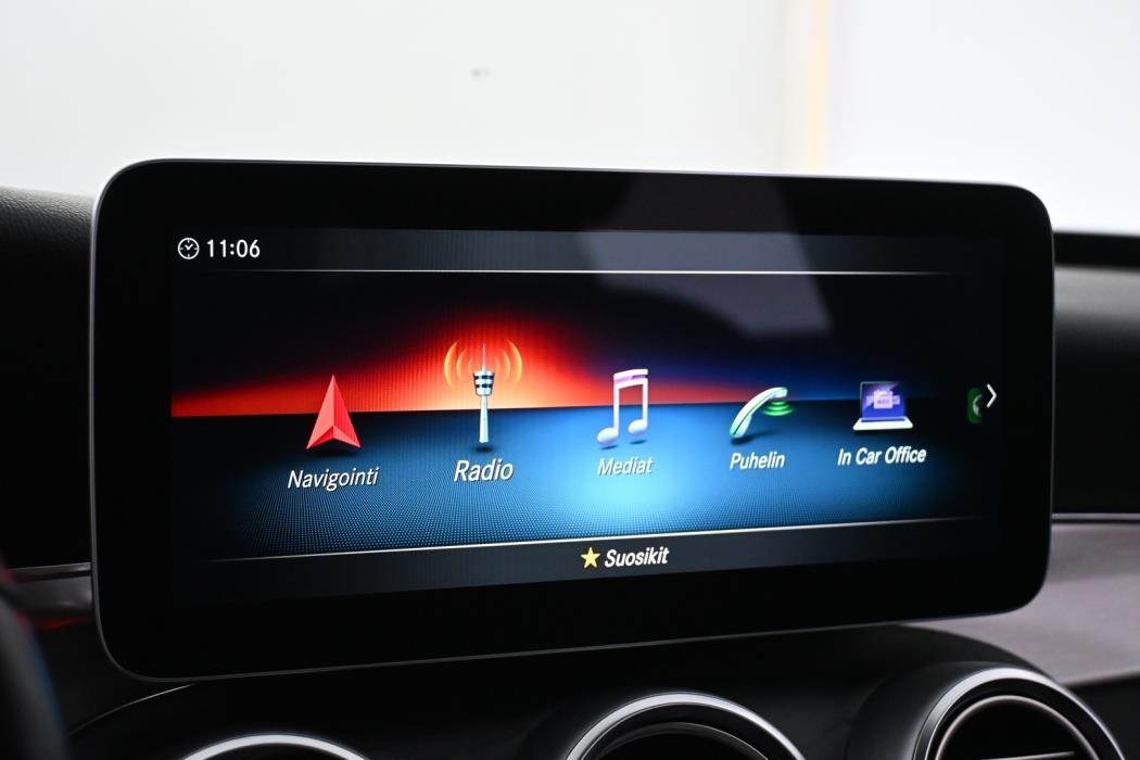 MERCEDES-BENZ C 2021