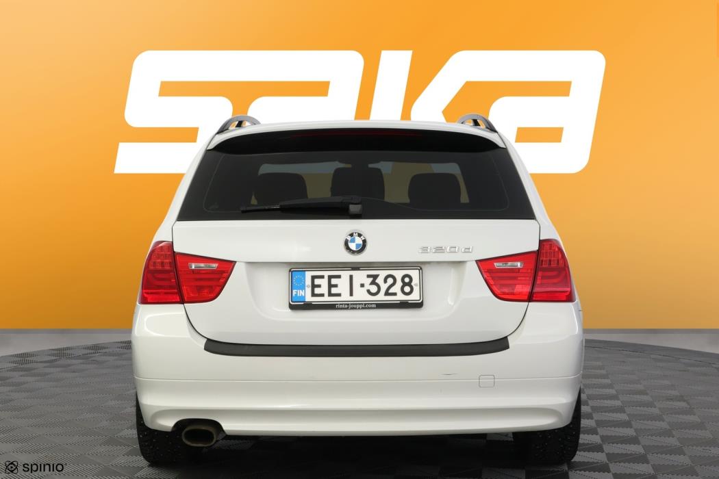 BMW 320 2009