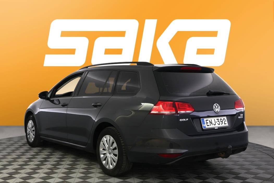 VOLKSWAGEN Golf 2015