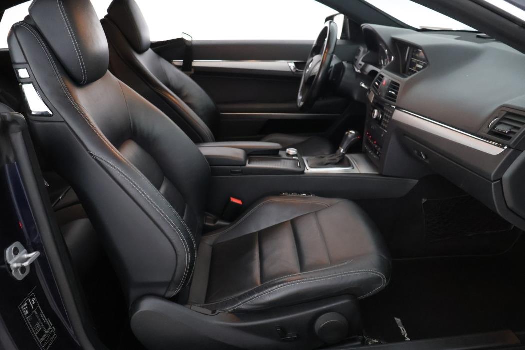 MERCEDES-BENZ E 2010