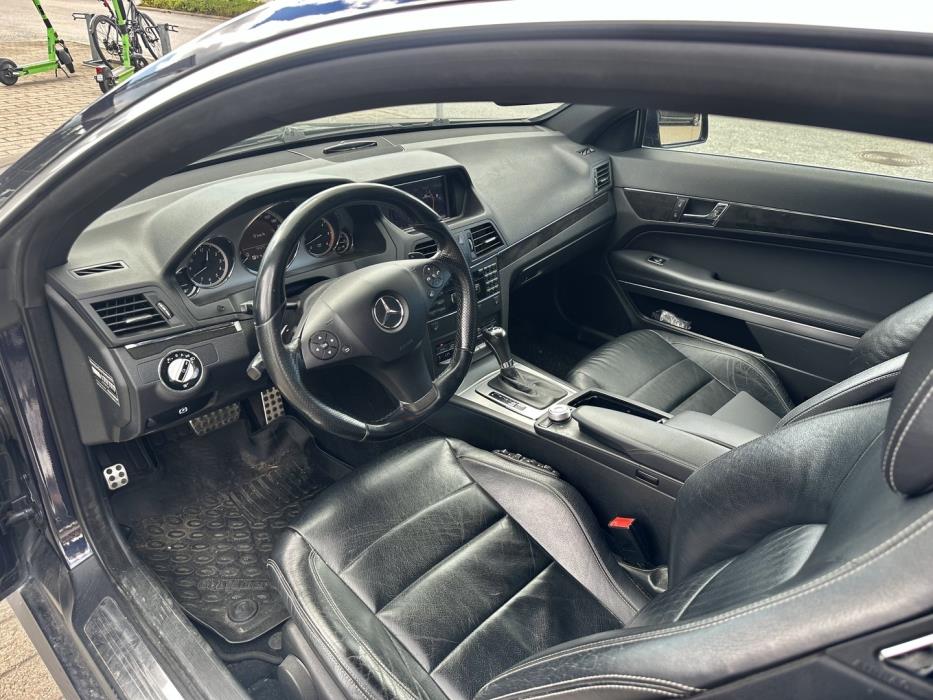 MERCEDES-BENZ E 2010