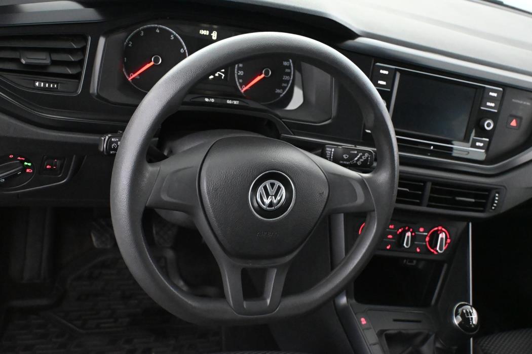 VOLKSWAGEN Polo 2018