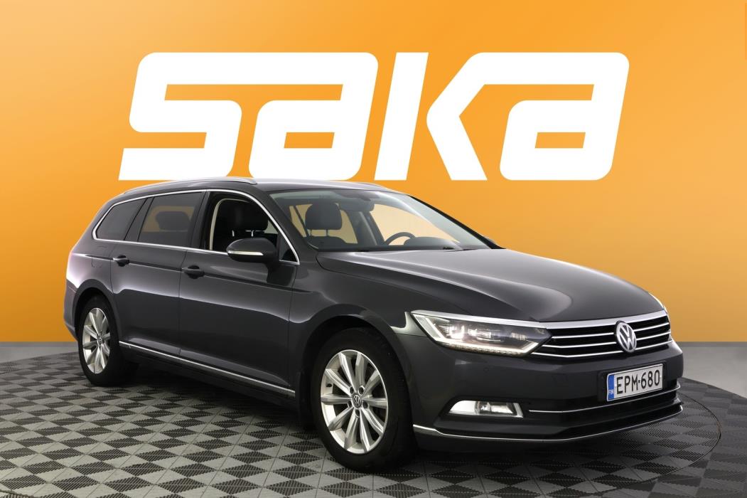 VOLKSWAGEN Passat 2018