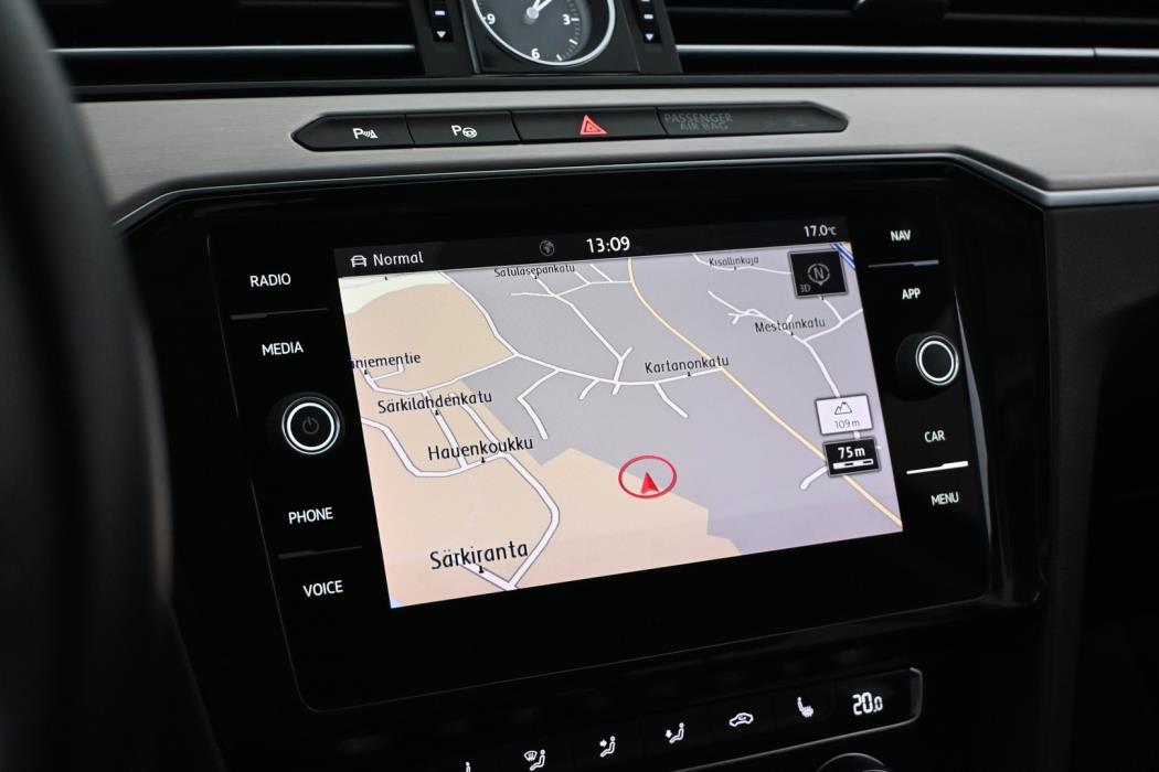 VOLKSWAGEN Passat 2018