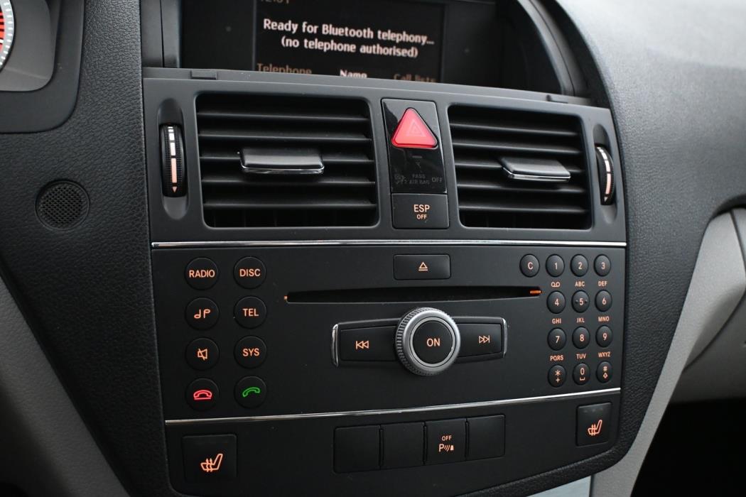 MERCEDES-BENZ C 2009