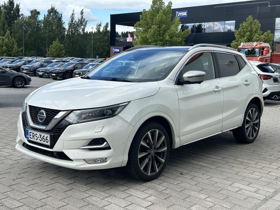 NISSAN Qashqai 2019