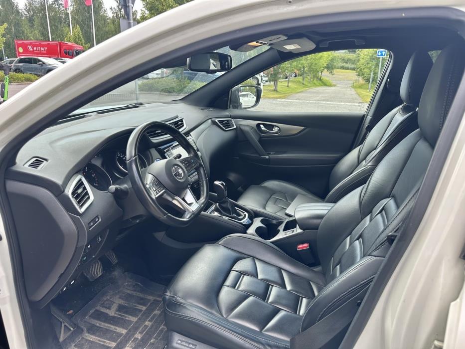 NISSAN Qashqai 2019