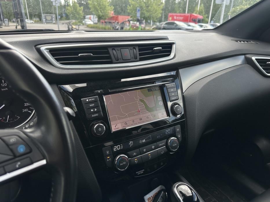NISSAN Qashqai 2019