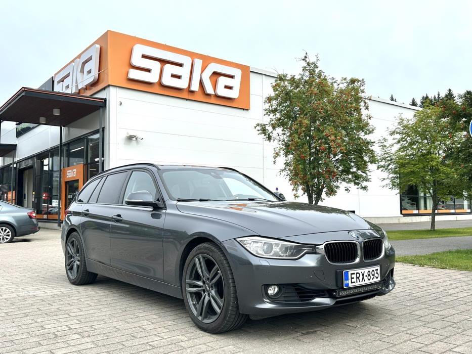 BMW 330 2014
