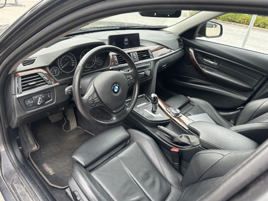 BMW 330 2014