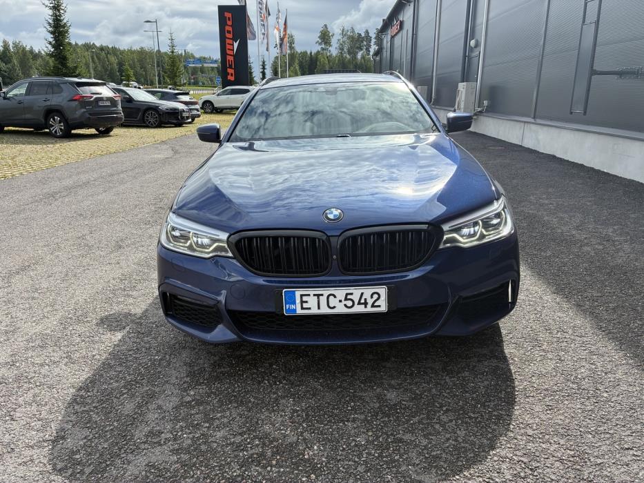 BMW 520 2019