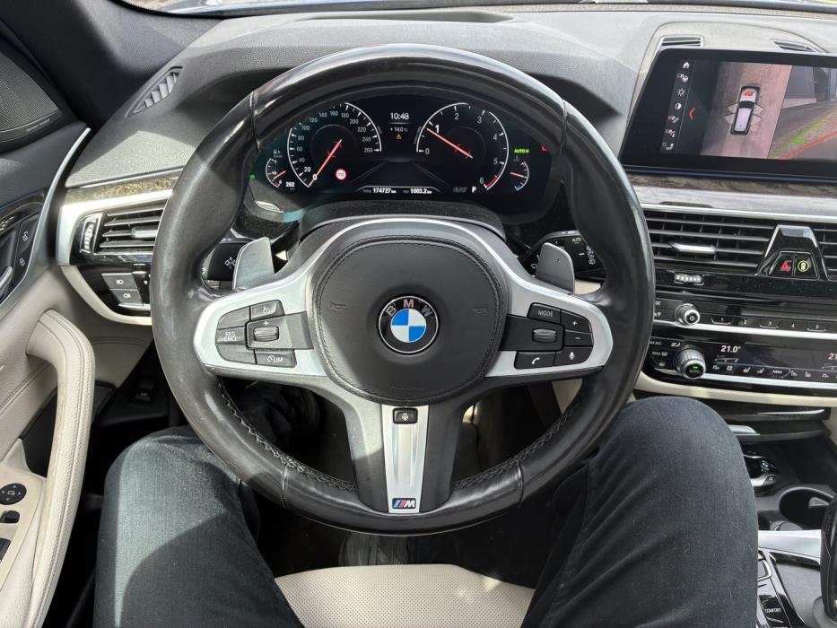 BMW 520 2019