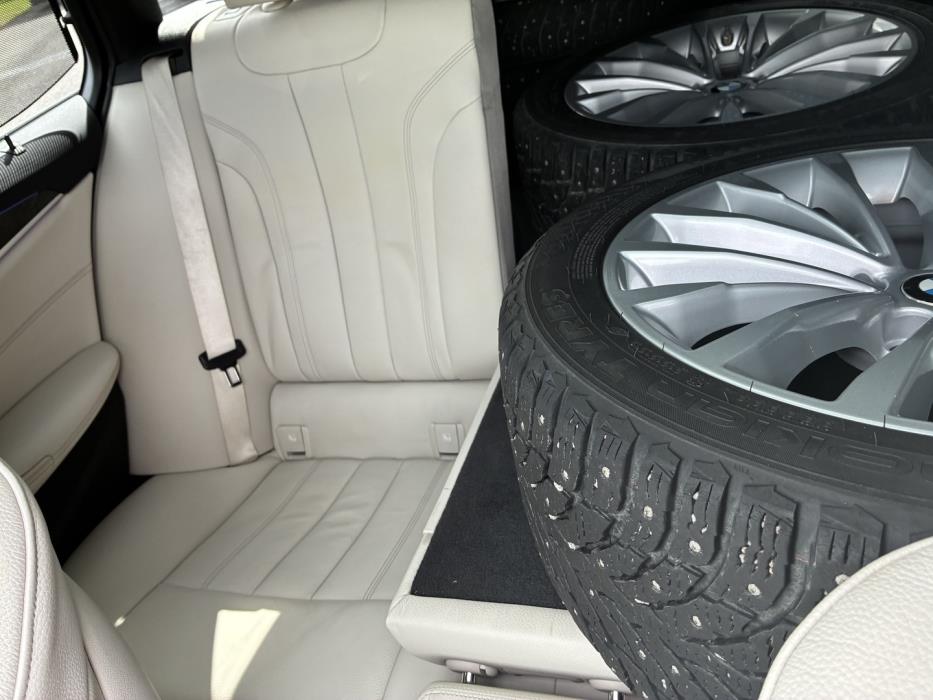 BMW 520 2019