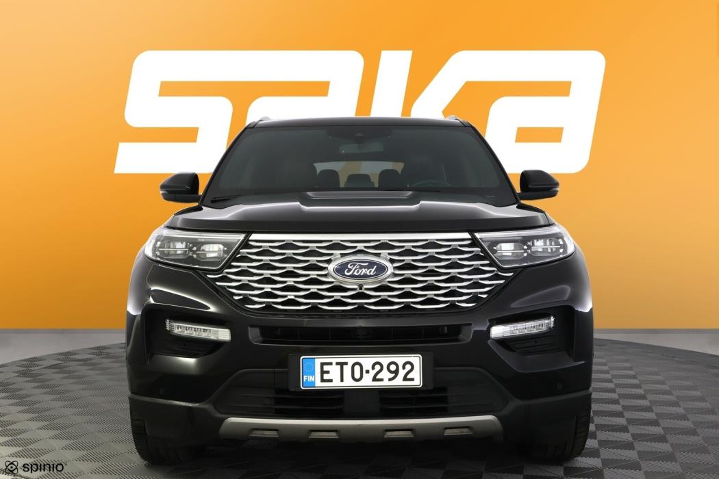 FORD Explorer 2021