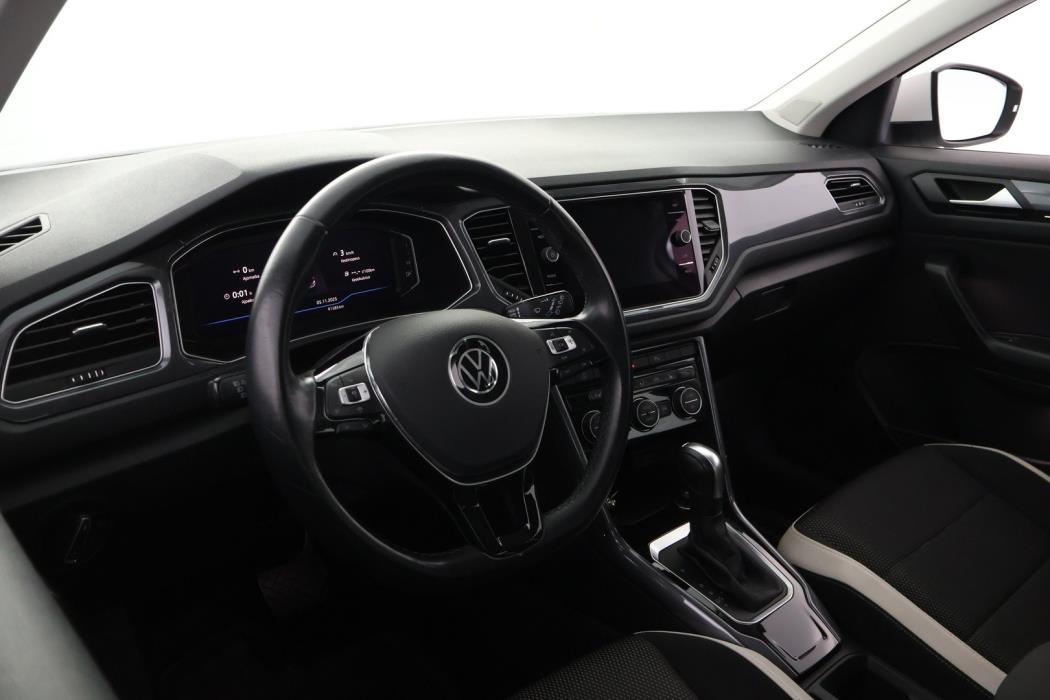 VOLKSWAGEN T-Roc 2021